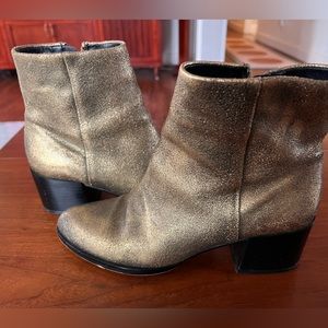 Sam Edelman Brushed gold leather booties sz 8